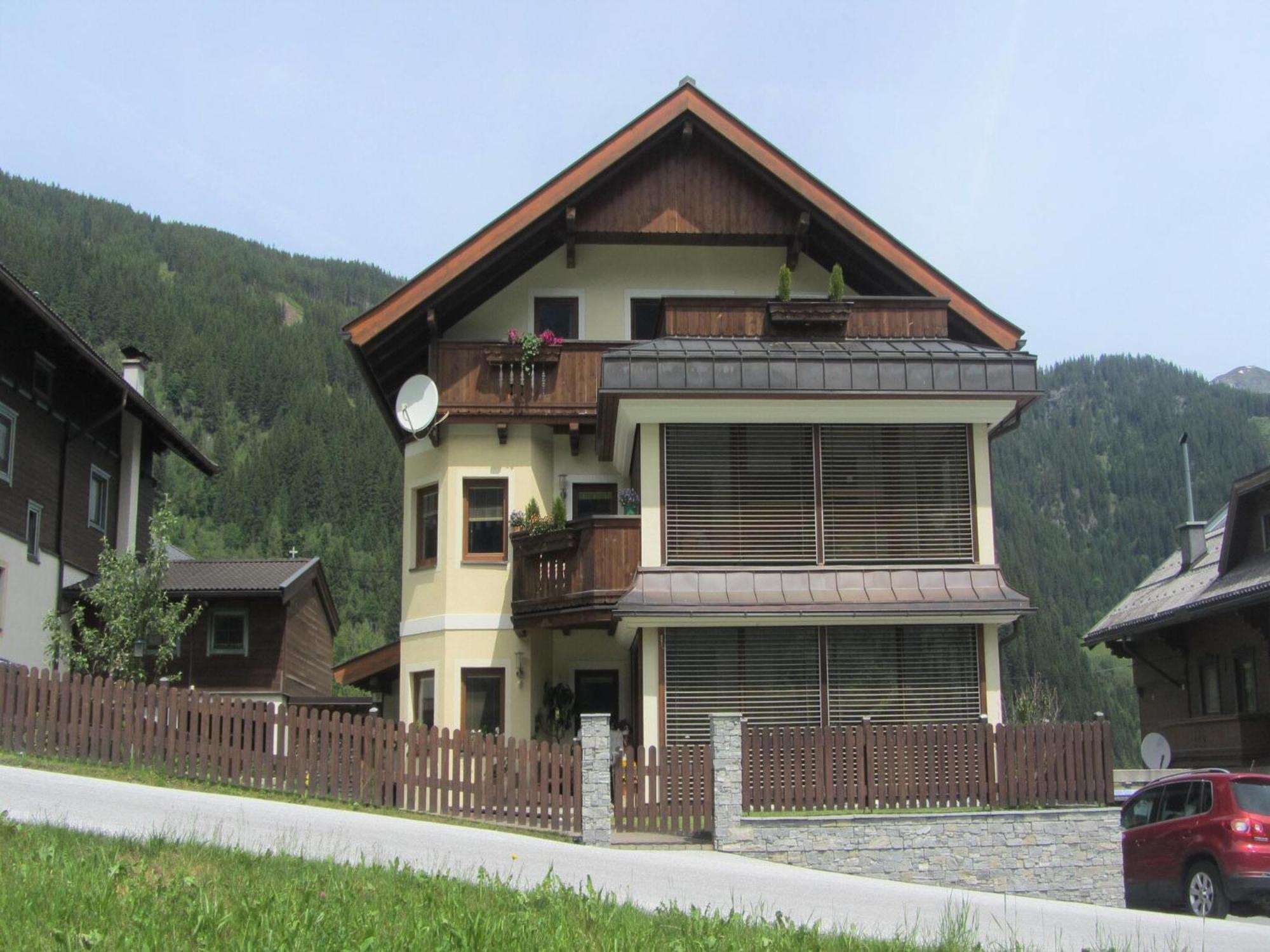 Ferienwohnung Flat In Krimml With A Balcony Exterior foto