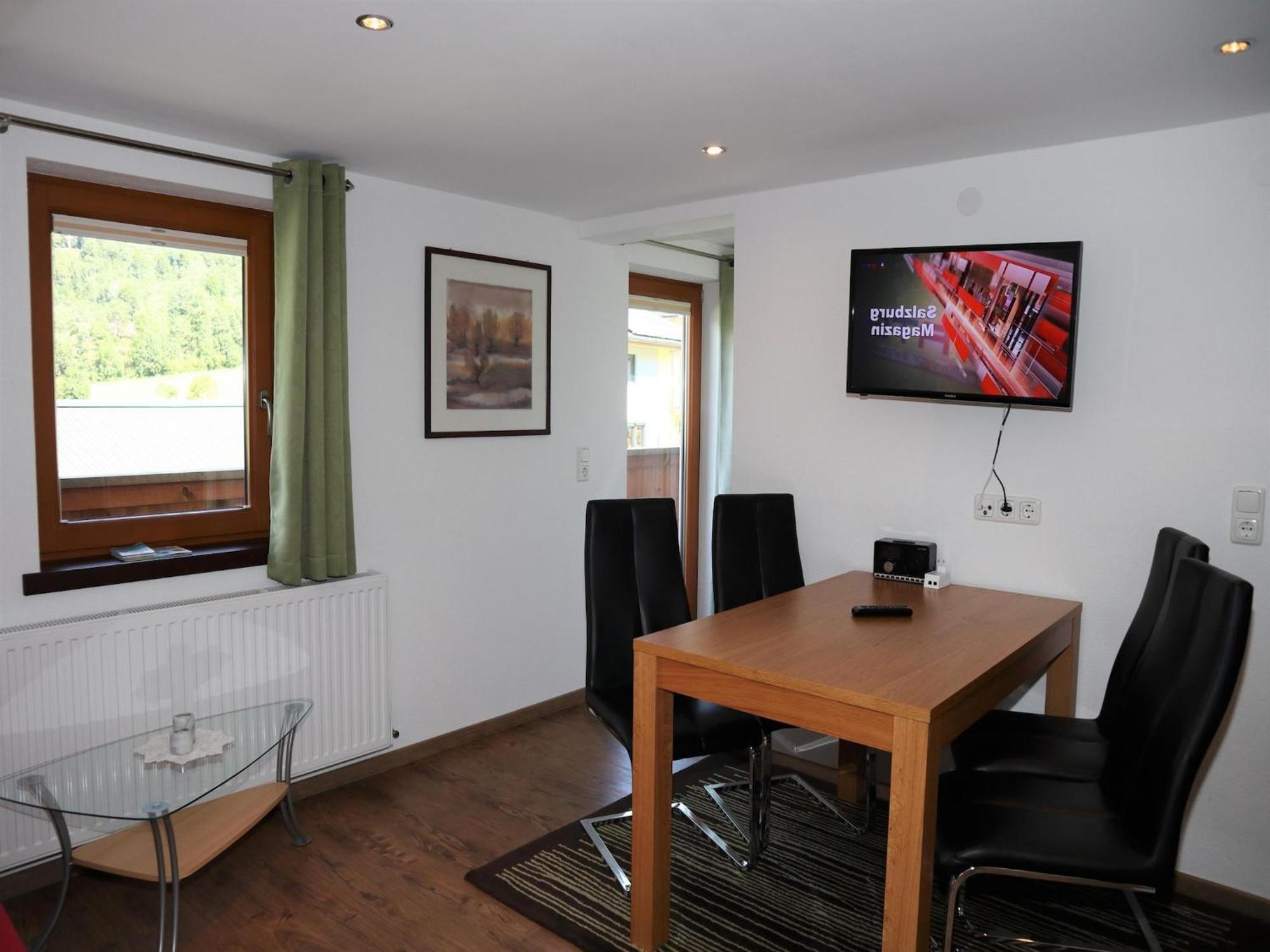 Ferienwohnung Flat In Krimml With A Balcony Exterior foto
